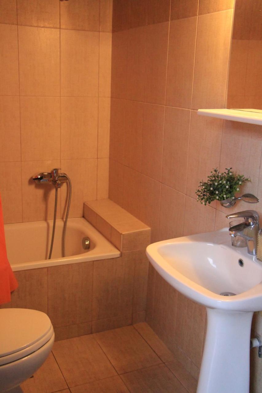 Mola Kaliva House Apartmens Apartment Екстериор снимка